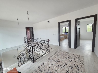 COMISION 0, casa 205 mp, 1860 mp teren, 4 camere, Razvad