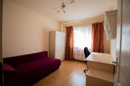Proprietar, inchiriez ap 3 cam dec Zorilor, str.Luceafarului