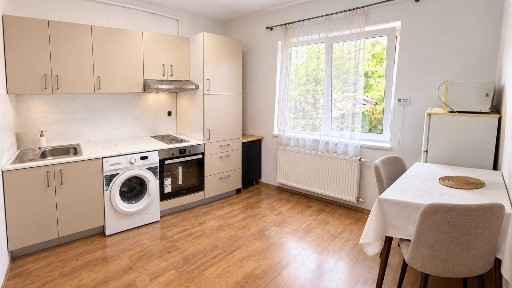 Apartament de inchiriat str. Traian Mosoiu, 48 mp, CT, et.1, loc de parcare