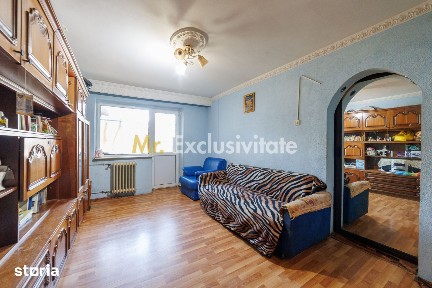 Apartament Trivale et.1 linga Piata si Sc.12