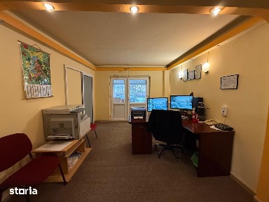 Apartament 4 camere zona Scriitorilor (beci +loc de parcare)
