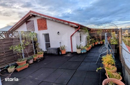 Penthouse de vanzare, 74 mp, terasa, zona Centrala