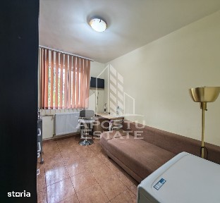 Garsoniera de vanzare, etaj intermediar, zona Dacia