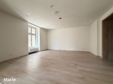 SAD 89 mp, 3 incaperi, complet renovat - Piata Unirii