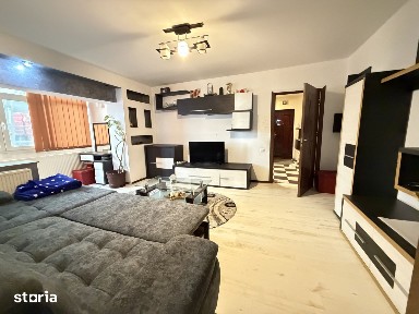 Chirie Apartament Mioveni, Pretabil activitati, 2 balcoane, centru