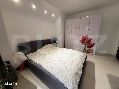 Apartament cu 3 camere decomandate, 2 bai, parcare, 77mp, in Sopor