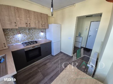 3 camere, RENOVAT, balcon spatios | Piata Mihai Viteazu-McDonald's
