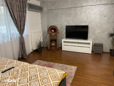 Inchiriez apartament