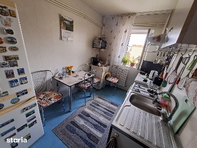 Apartament de vanzare, 2 camere, decomandat, confort 1