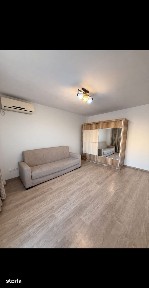 Proprietar vand garsoniera 42mp mobilata cu loc parcare inclus in pret