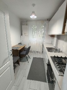 Închiriez apartament 2 camere Aleea Trandafirilor