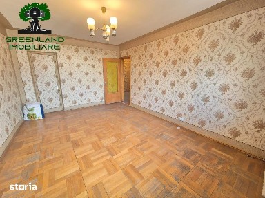 Apartament 4 camere tip duplex, 2 bai, 2 etaje, terasa, Podul de Fier