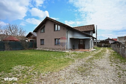 Casa Podu Oltului - Harman | 200 mp utili + 1000 teren | Comision 0%