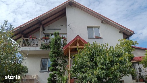 Casa / Budesti - Racovita / Valcea /