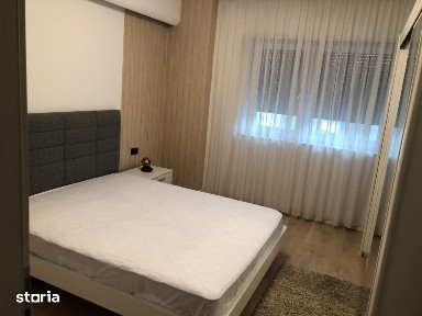 Inchiriez apartament 3 cam, ultracentral, Pitesti, bloc nou, cu garaj