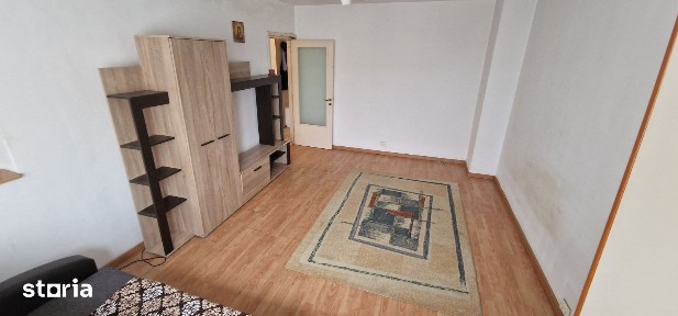 Apartament doua camere decomandate, zona gara.