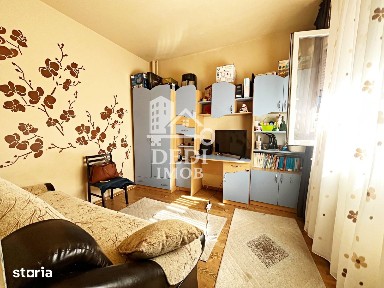 Apartament 2 camere de vanzare in zona Rogerius, Oradea