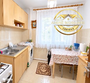 Apartament 3 camere,Calea Severinului,etajul 1/4,izolat termic