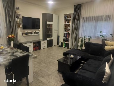 Apartament 3 camere, 87 mp, zona Cornitoiu