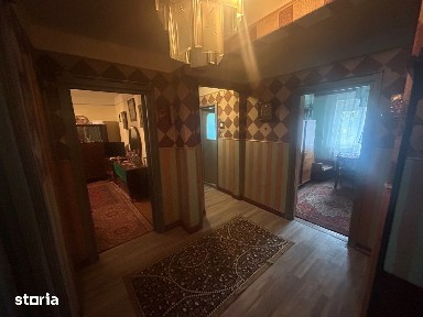 Apartament de vanzare 3 camere-Micro3