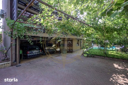 Dom00377 - vila de lux cu 9 camere in corbeanca-petresti