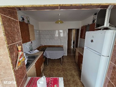 Apartament de 2 camere zona CRAITER
