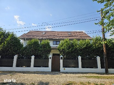 Se inchiriaza Vila in Serbanesti, 400 mp teren cu garaj.