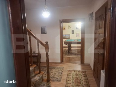 Proprietate deosebita - casa tip conac, 12 camere, 1.000 mp teren, L