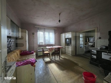 Casa de vanzare, 3 camere, 114 mp, zona Viile Satu Mare