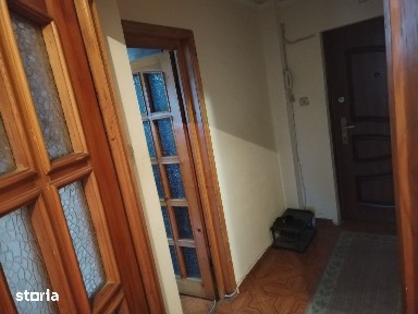 De vânzare apartament 1 camera Zona Rosiori