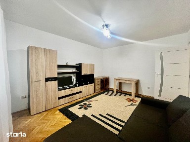 2 camere în Hala Centrală - preț redus la 450 €