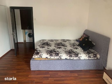 Inchiriez apartament regim hotelier