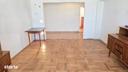 Vand apartament 4 camere dec. Deva, 22 Decembrie et 5, bloc de 6 et