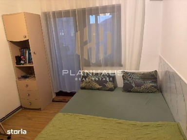 Apartament 4 camere - etaj 2,B-dul Traian,la cheie