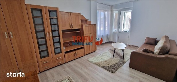 Apaertament de inchiriat 3 camere zona Centru