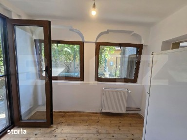 Casa individuala, 90 mp, teren 1.000 mp - zona Odobesti, Dambovita