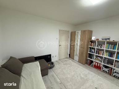 Etaj intermediar! Garsoniera renovata 32mp, Tatarasi, AC