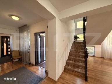 Casa S + P + E + M 232 mpu, 238 mp teren cu foisor, Centru