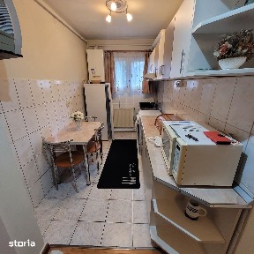 Inchiriem apartament cu 2 camere, strada Uranus