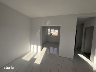 Casa insiruita de vanzare Recas