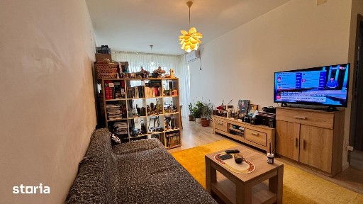 Apartament cu 2 camere de vânzare - Prima Universității