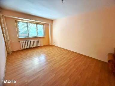 Apartament patru camere - 87 mp - zona BIG - parter