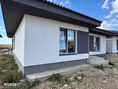 Casa de vanzare in Cihei cu 4 camere