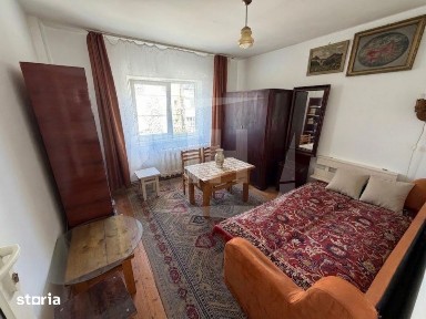 Apartament 2 camere, decomandat, etaj intermediar, zona Titulescu