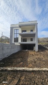 Casa individuala 225mp, 500mp teren, garaj, Roata Faget