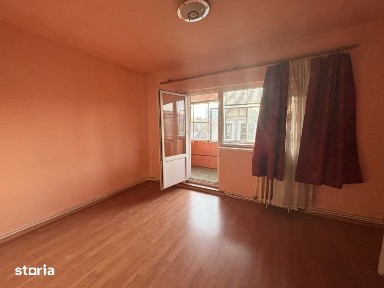 Apartament 4 camere | Decomandat | 78mp | Etaj 1 | Dambul Rotund