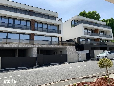 Duplex premium 300mp cu panoramă superbă asupra orașului - Cartier Eur
