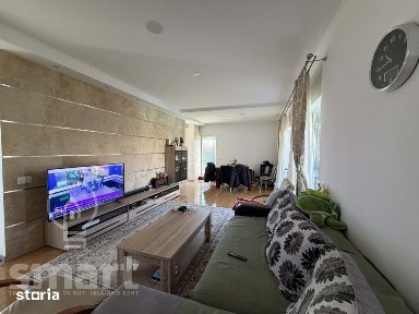 Casa individuala cu piscina Borhanci Strada privata