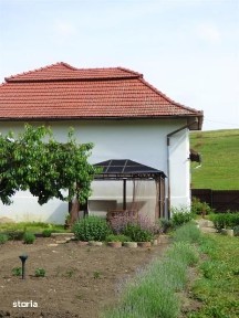 Vand casa cu gradina la 30 km de Cluj Napoca