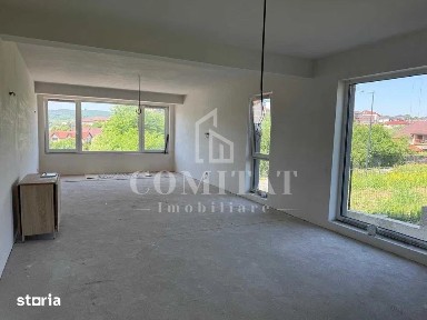 Casă la calcan | spaţioasă | Dâmbul Rotund